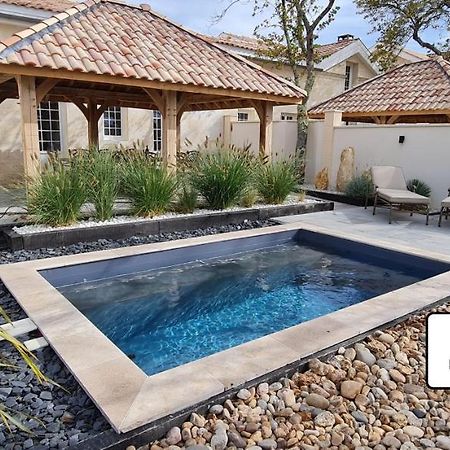 Dom Peyreton Prestige Cottages Set In A Charming Wine Property Villegouge Ngoại thất bức ảnh