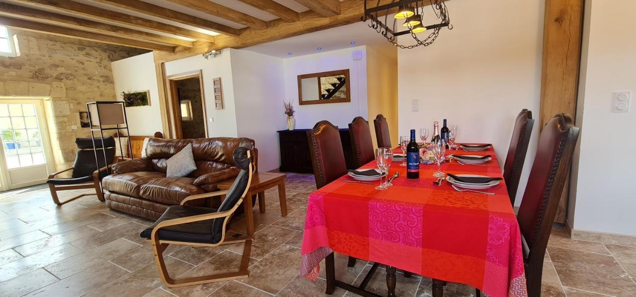 Dom Peyreton Prestige Cottages Set In A Charming Wine Property Villegouge Ngoại thất bức ảnh