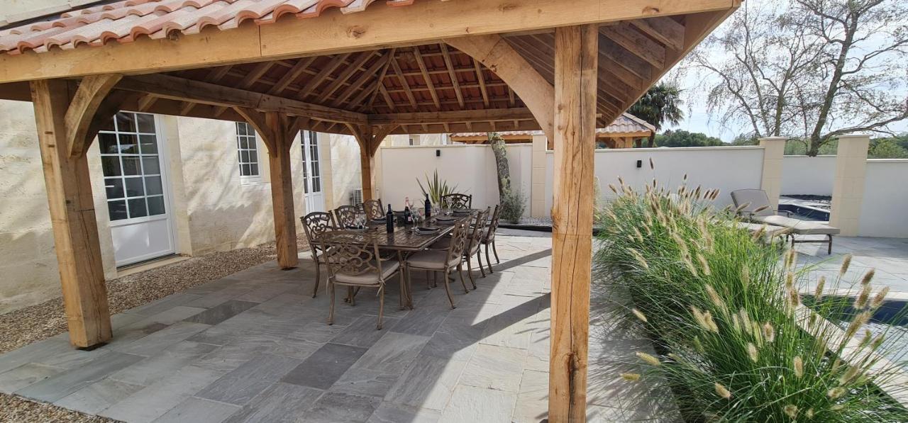 Dom Peyreton Prestige Cottages Set In A Charming Wine Property Villegouge Ngoại thất bức ảnh